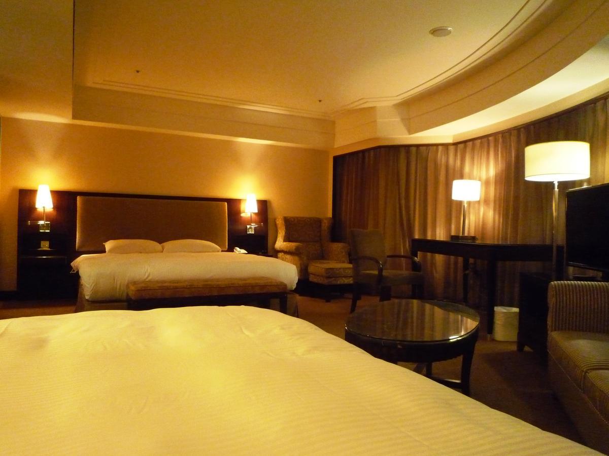 Nisus Hotel Taipei Exterior photo